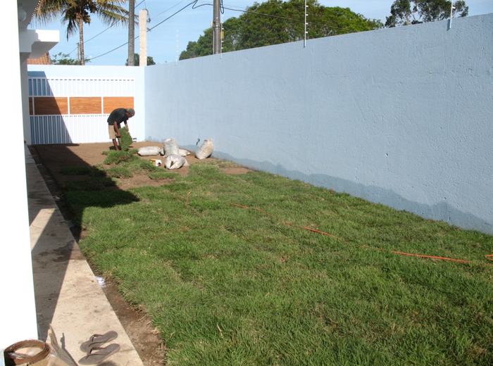 Área externa e interna de imóvel concluído